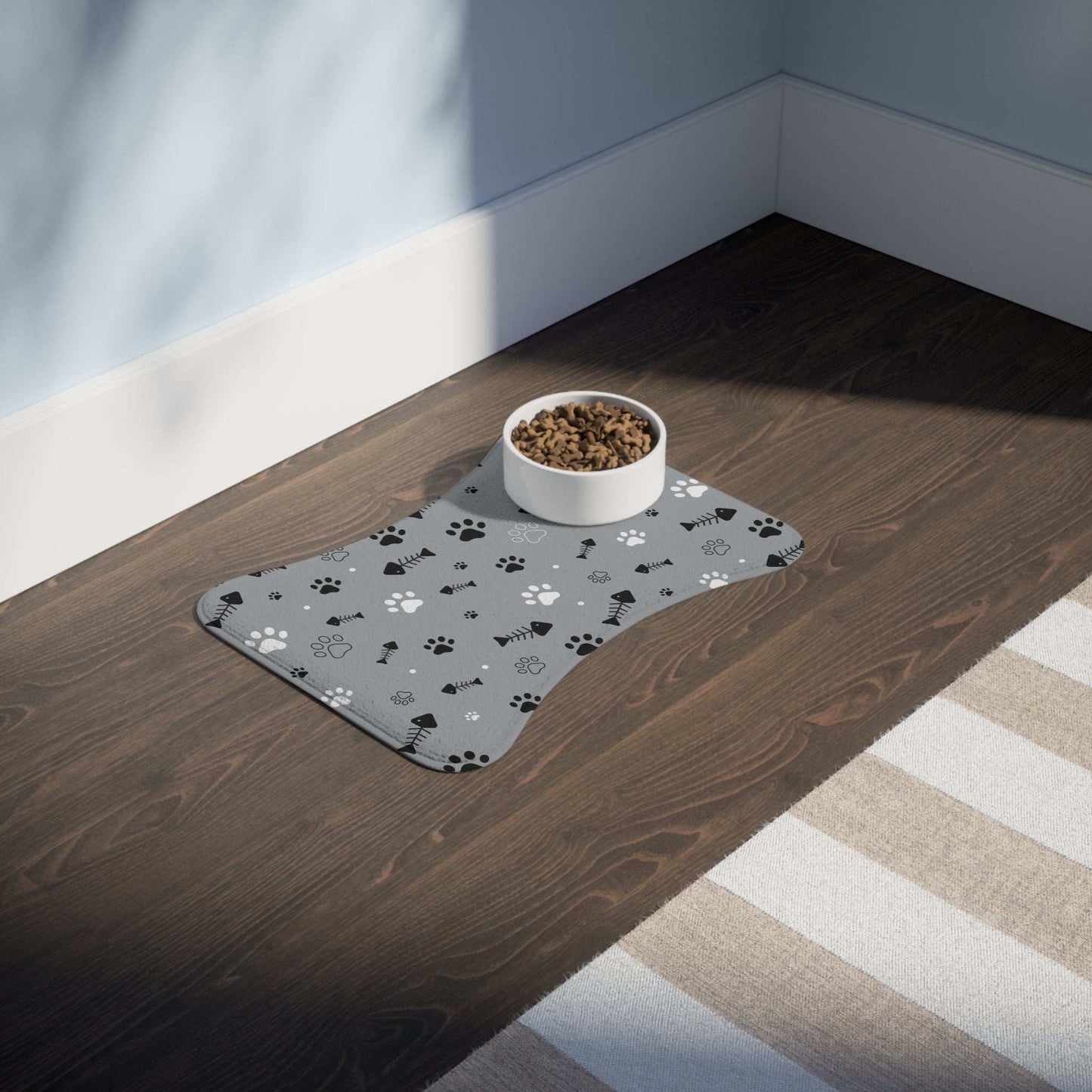 Stylish Pet Feeding Mat with Paw Print Design - Perfect for Pet Lovers | Purrfect Pet Haven