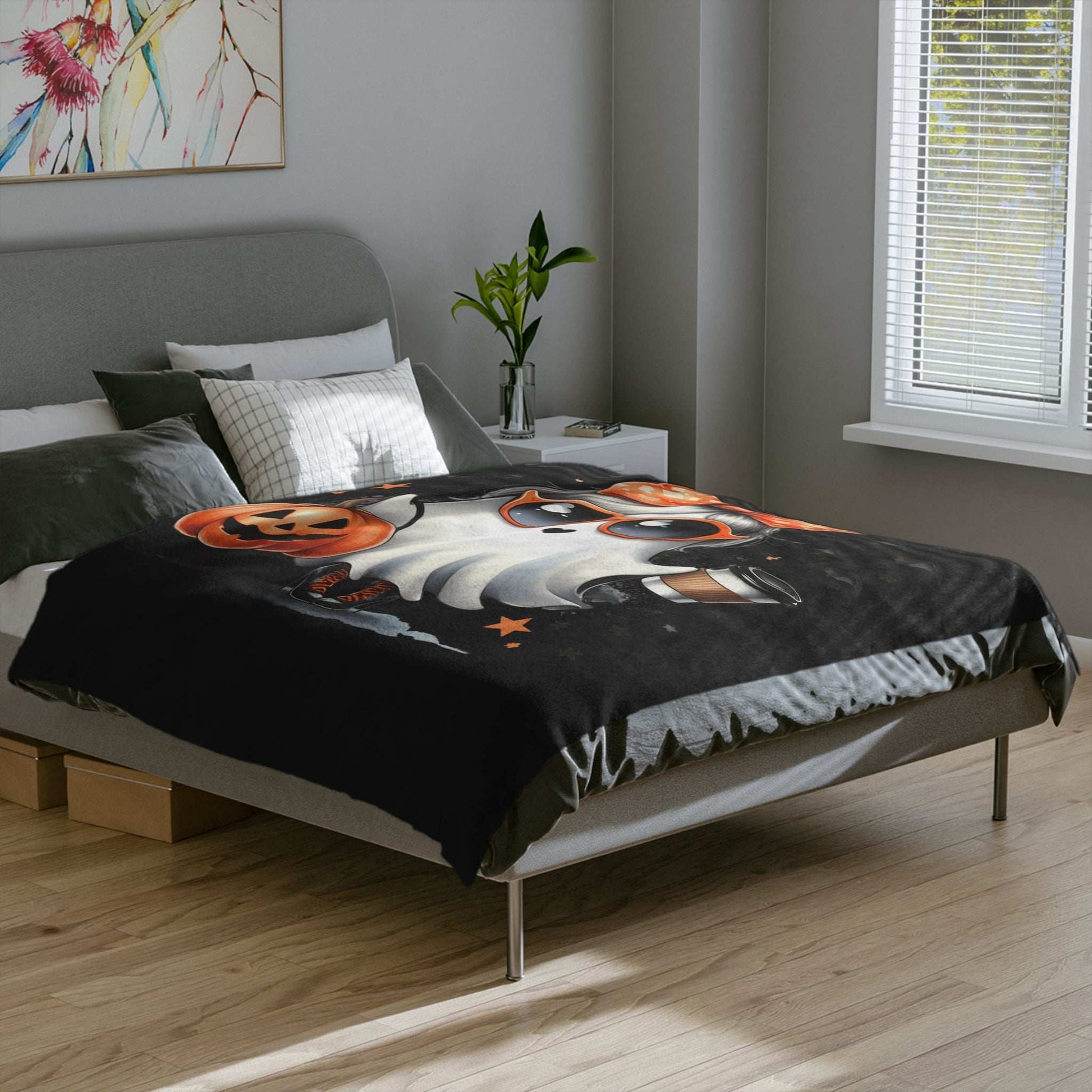 Halloween Ghost Blanket - Cute Spooky Fall Throw Microfiber - Purrfect Pet Haven