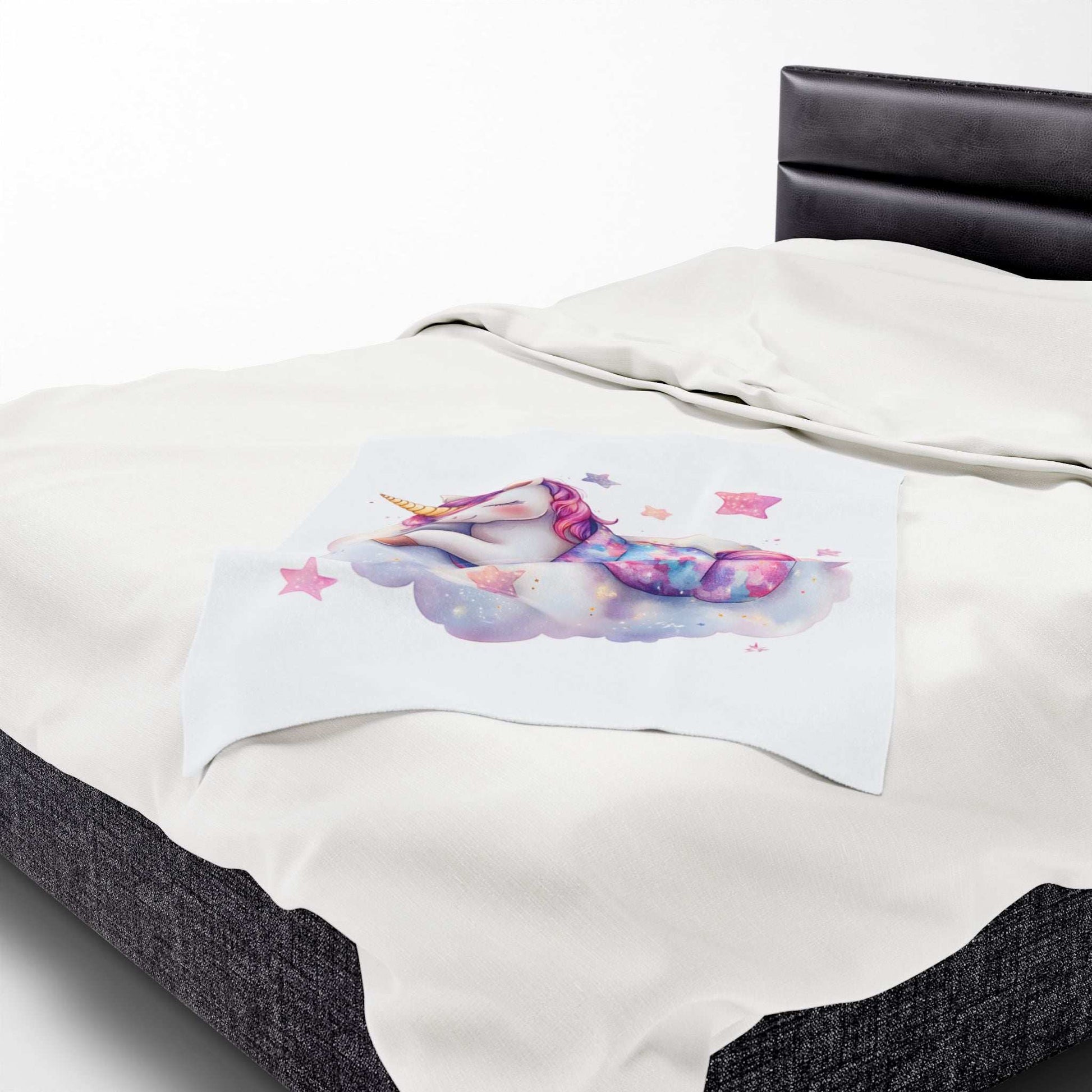 Dreamy Unicorn Velveteen Plush Blanket | Cozy Soft Throw for Kids & Nursery Decor - Purrfect Pet Haven