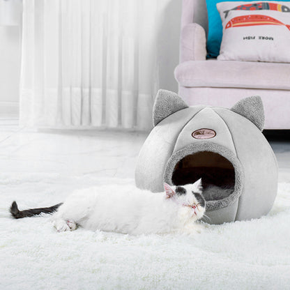 Winter Cat Nest - Large Enclosed Warm Sofa Bed for Cold Weather - Purrfect Pet Haven