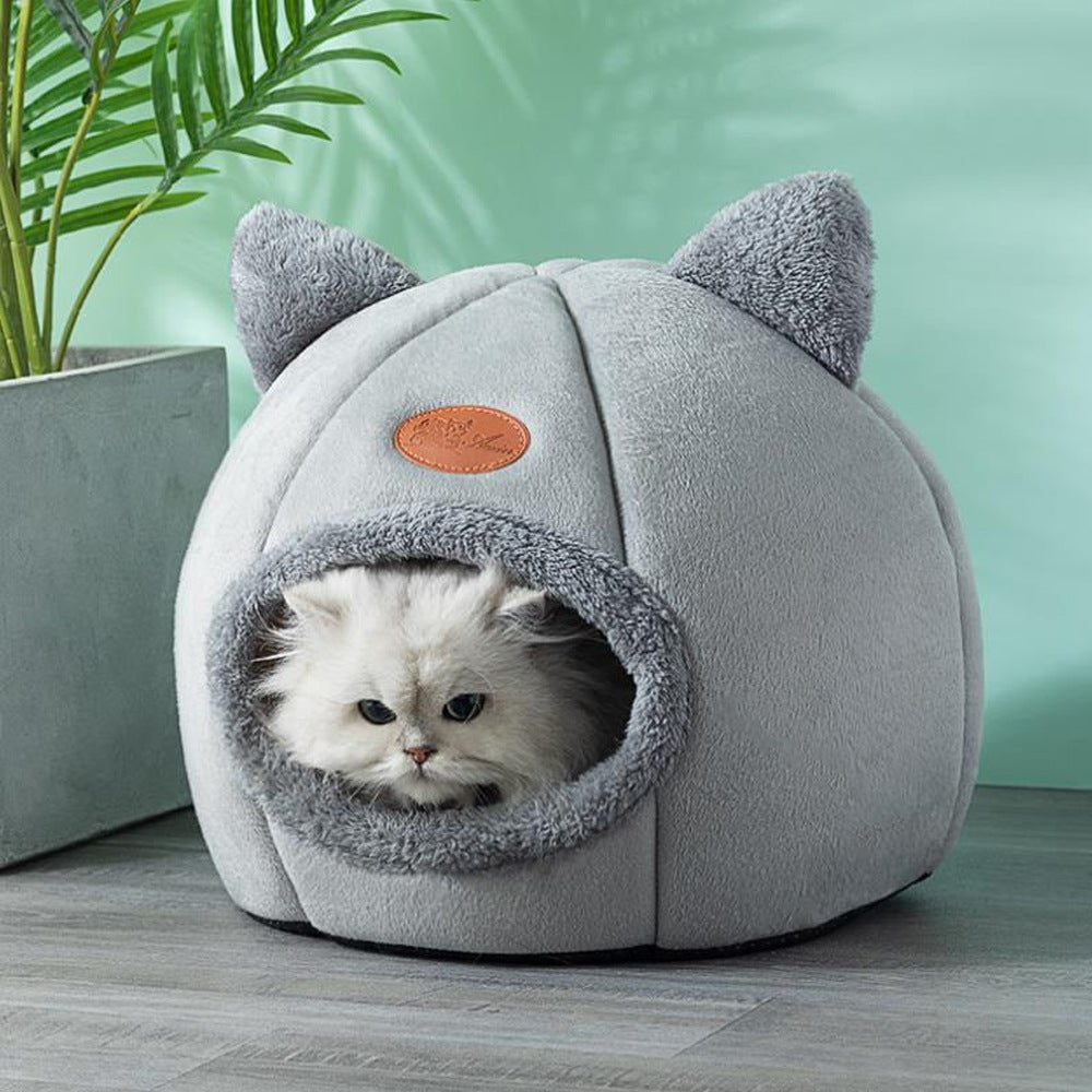 Winter Cat Nest - Large Enclosed Warm Sofa Bed for Cold Weather - Purrfect Pet Haven